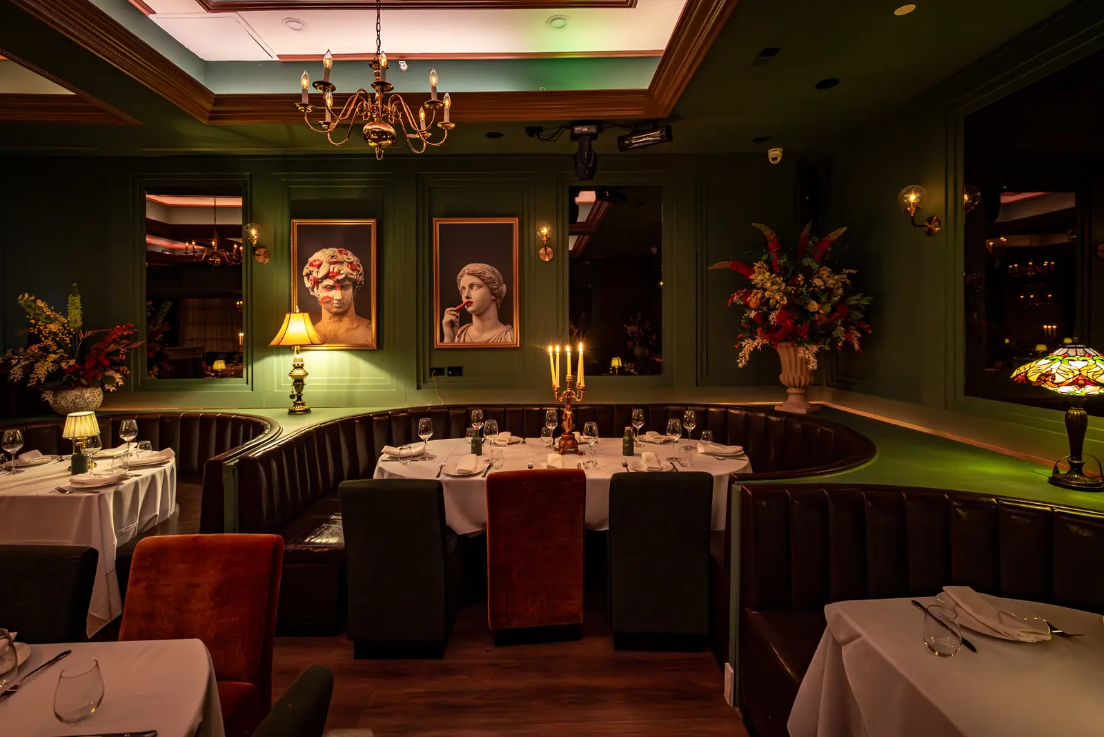 Upscale Italian dining room